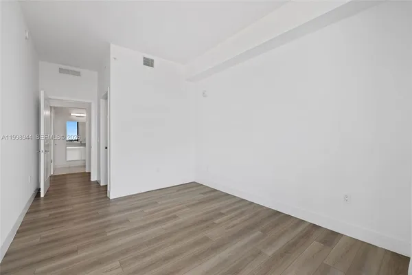 $4,350 | 101 Diplomat Parkway, Unit 1409, Hallandale Beach, FL 33009