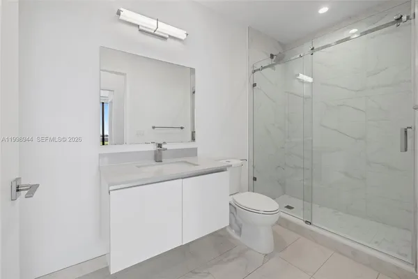 $4,350 | 101 Diplomat Parkway, Unit 1409, Hallandale Beach, FL 33009