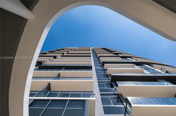 $4,350 | 101 Diplomat Parkway, Unit 1409, Hallandale Beach, FL 33009