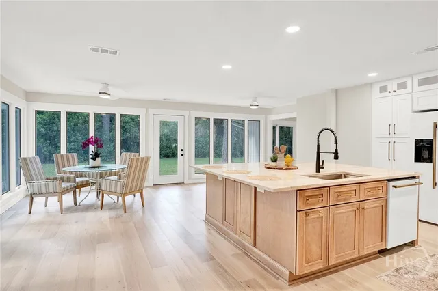 $1,180,000 | 138 Mercer Road, Savannah, GA 31411