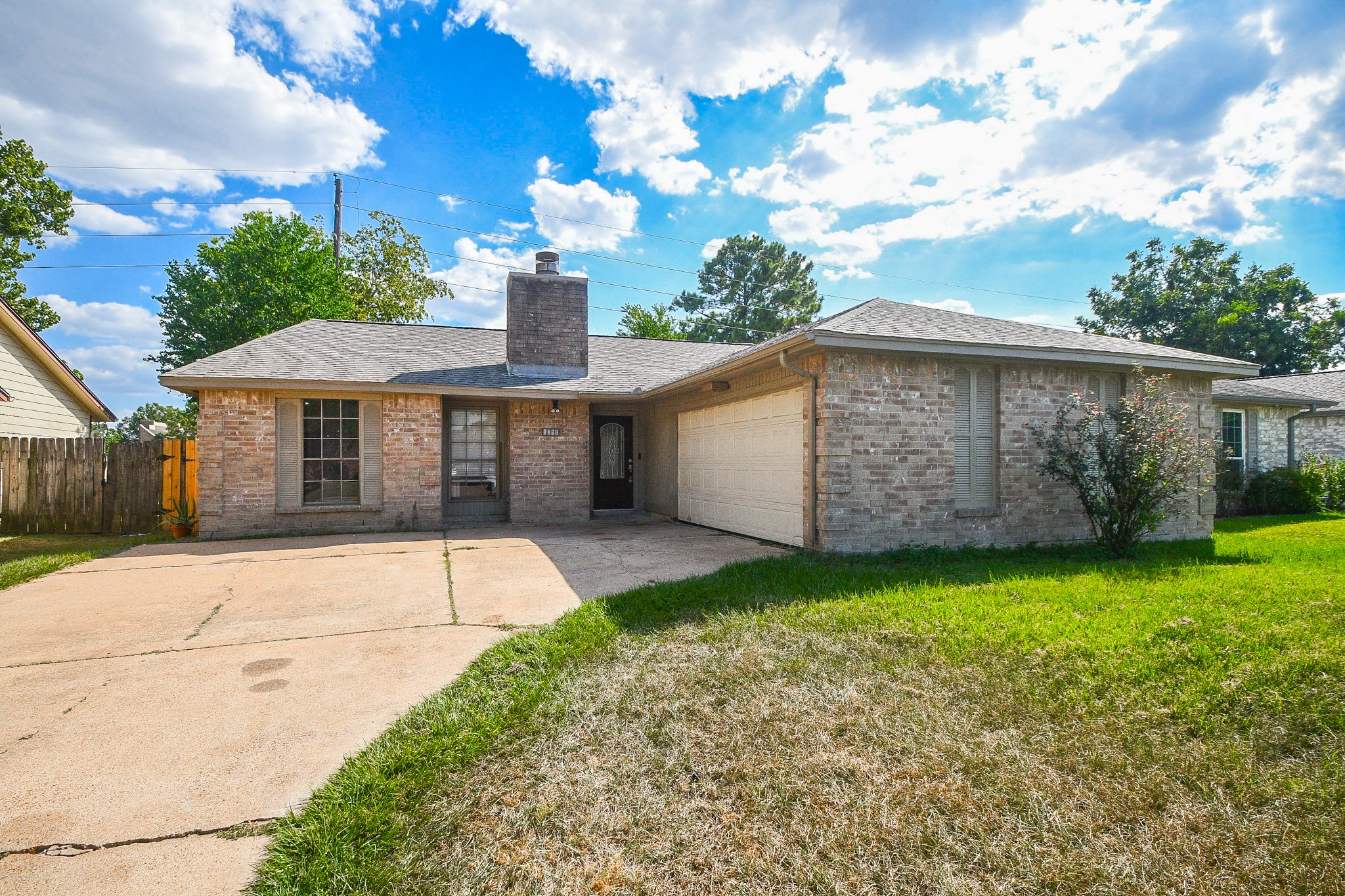 7823 Lumber Jack Drive Houston, TX 77040 - Photo 3 of 20