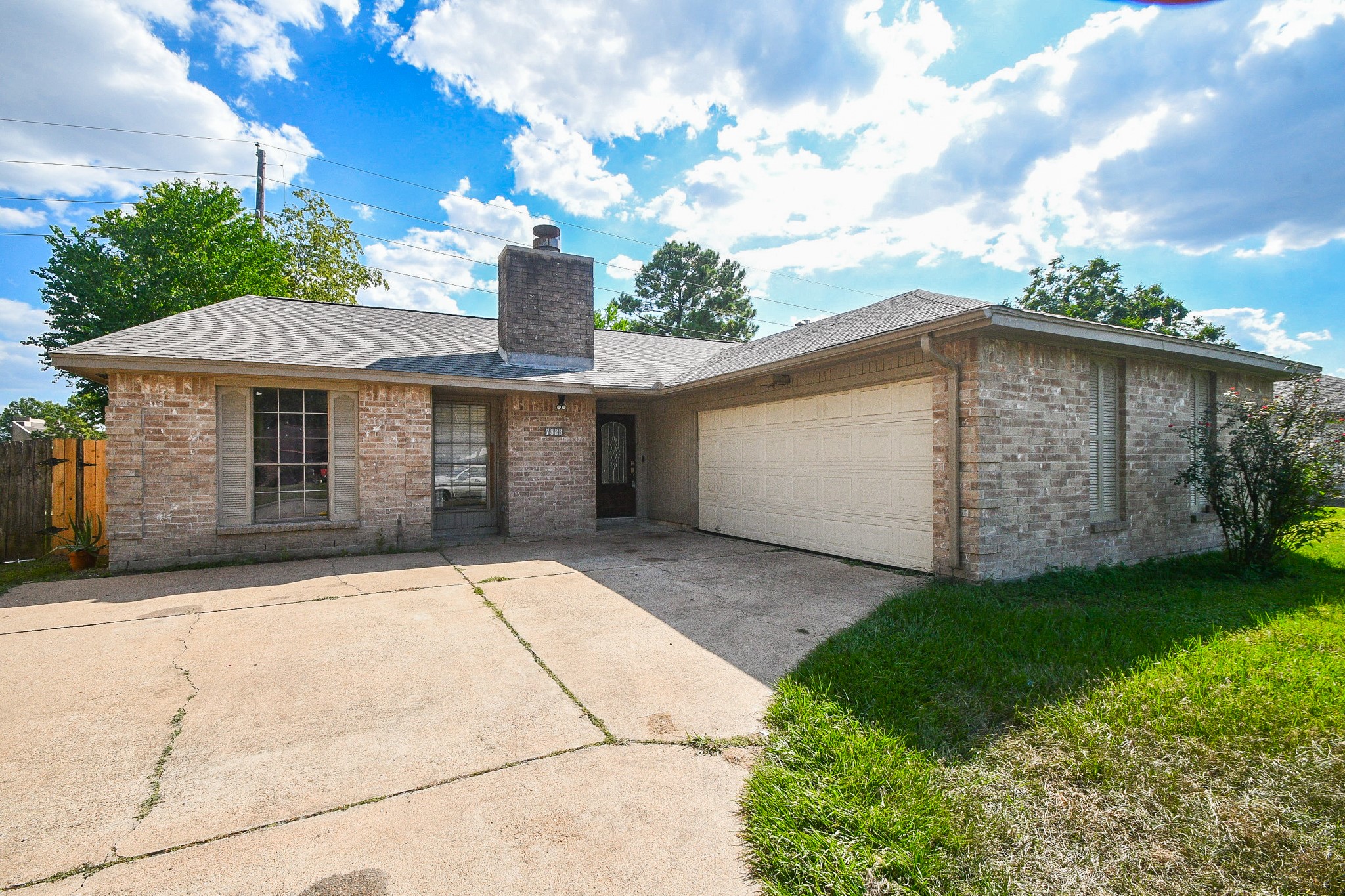 7823 Lumber Jack Drive Houston, TX 77040 - Photo 4 of 20
