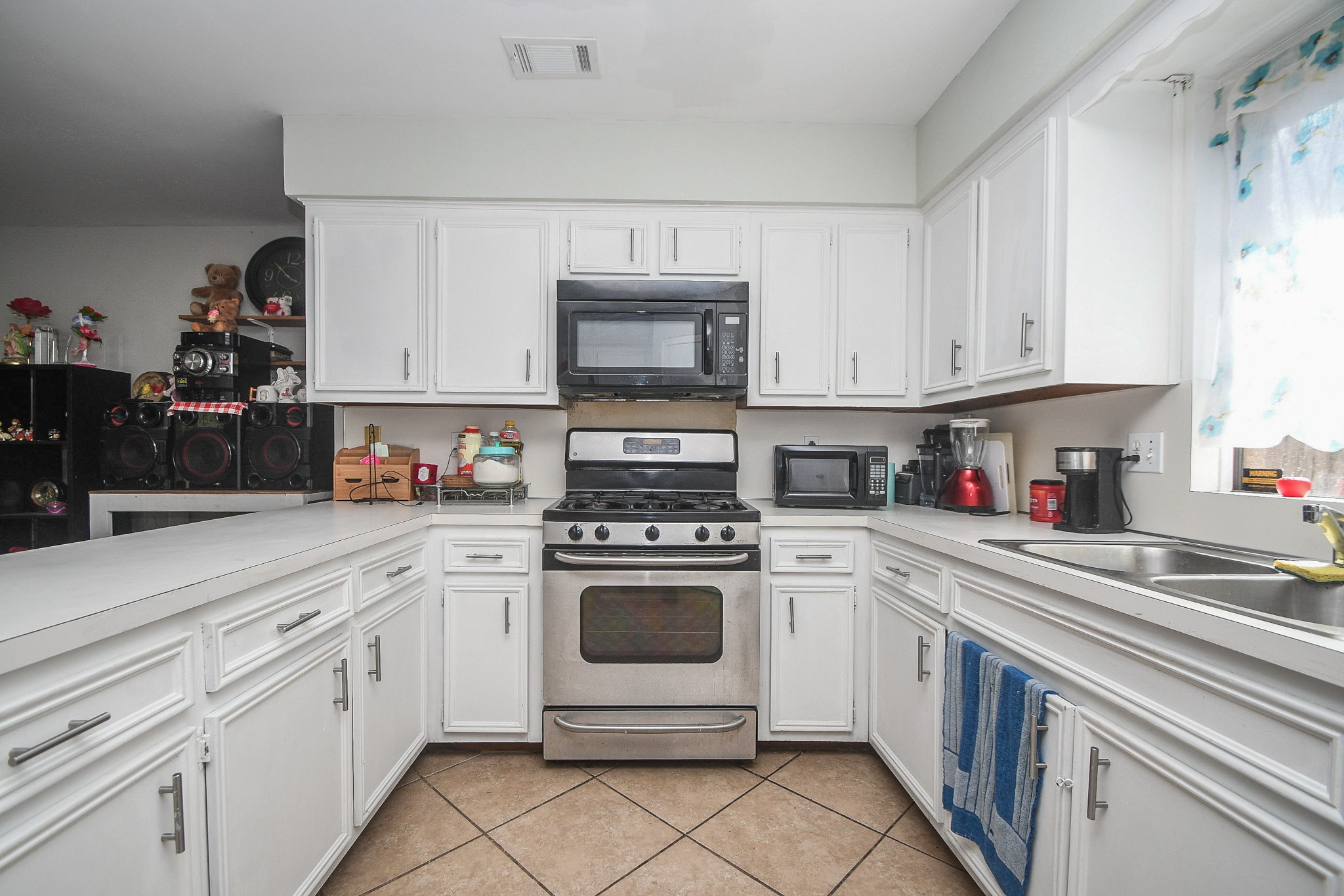 7823 Lumber Jack Drive Houston, TX 77040 - Photo 10 of 20