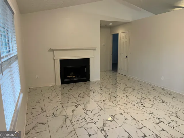 $1,750 | 507 Lakeshore Drive, Stockbridge, GA 30281