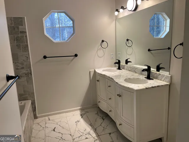 $1,750 | 507 Lakeshore Drive, Stockbridge, GA 30281