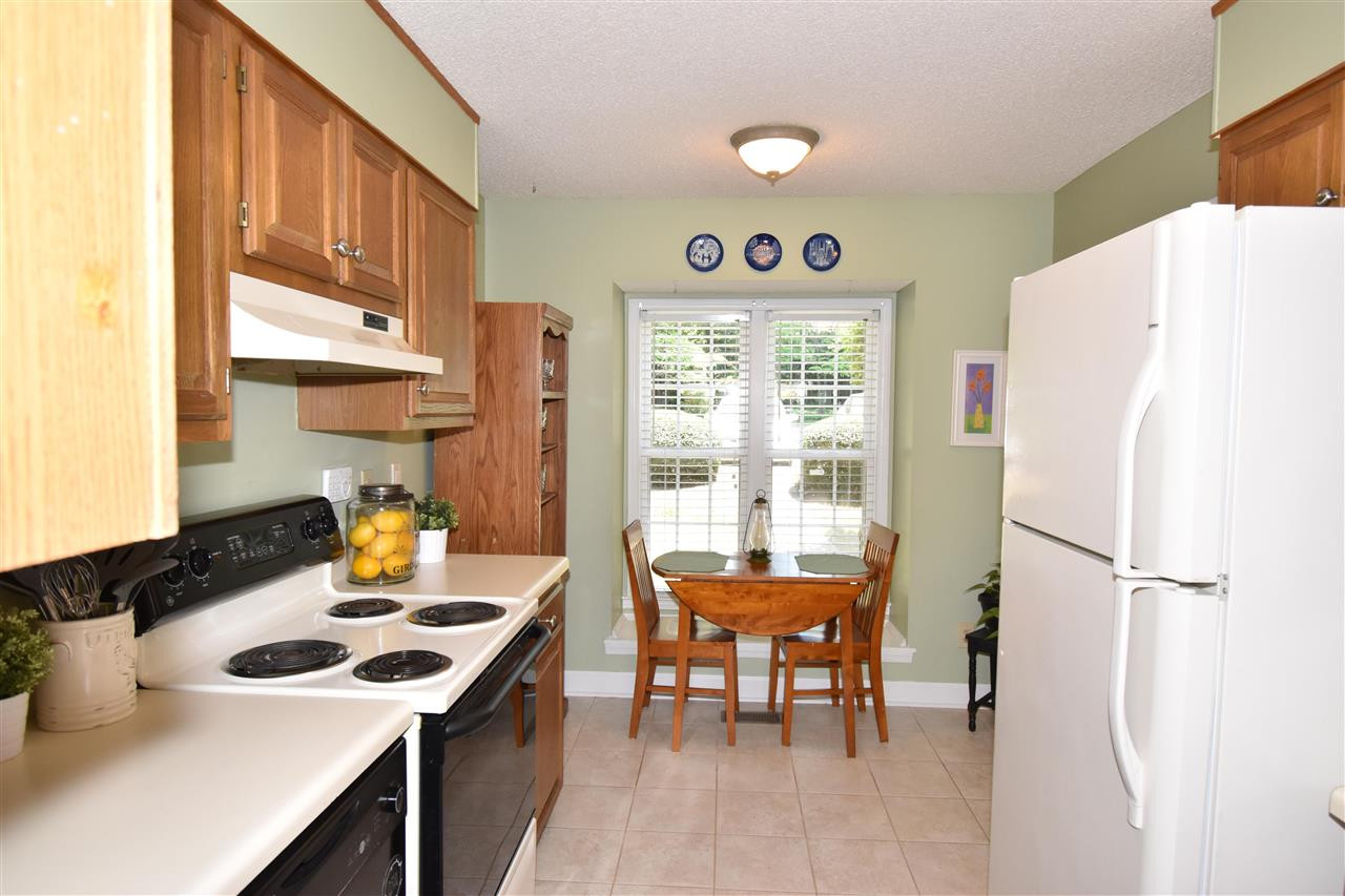 2416 Mapleton Lane Raleigh, NC 27613 - Photo 6 of 22 Photo 6