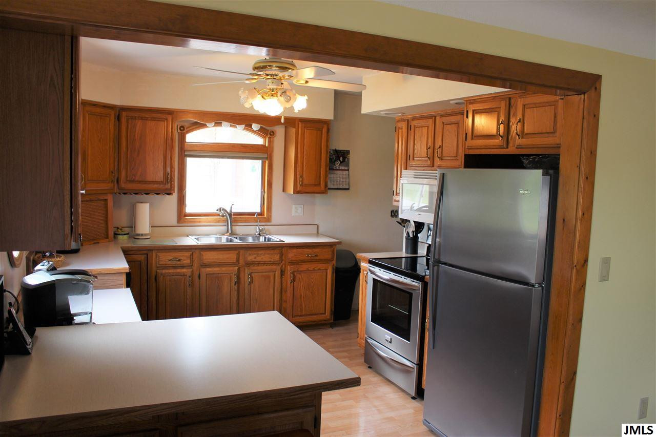 7138 Bayview Road Jackson, MI 49201 - Photo 9 of 30 Photo 9
