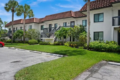 $168,000 | 4251 27th Court Southwest, Unit 104, Naples, FL 34116