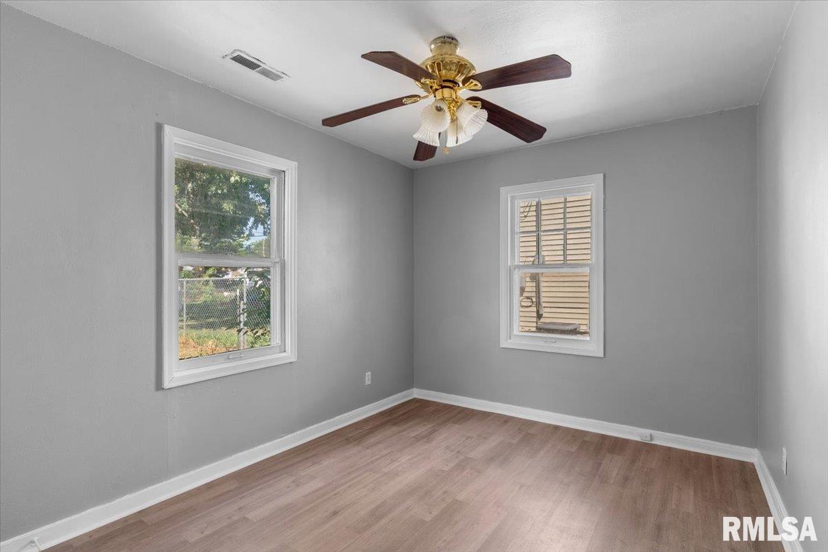 1925 North 20th Street Springfield, IL 62702 - Photo 12 of 19 Gallery Image 12
