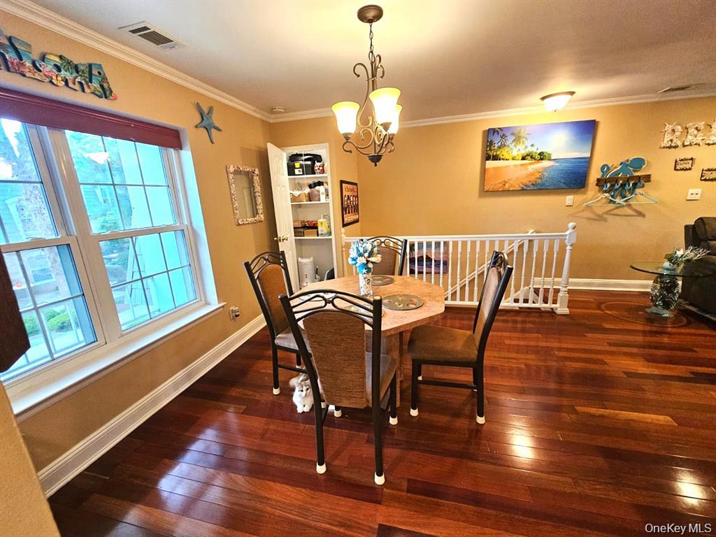 655 Middle Country Road, Unit 2H2 Coram, NY 11727 - Photo 27 of 37