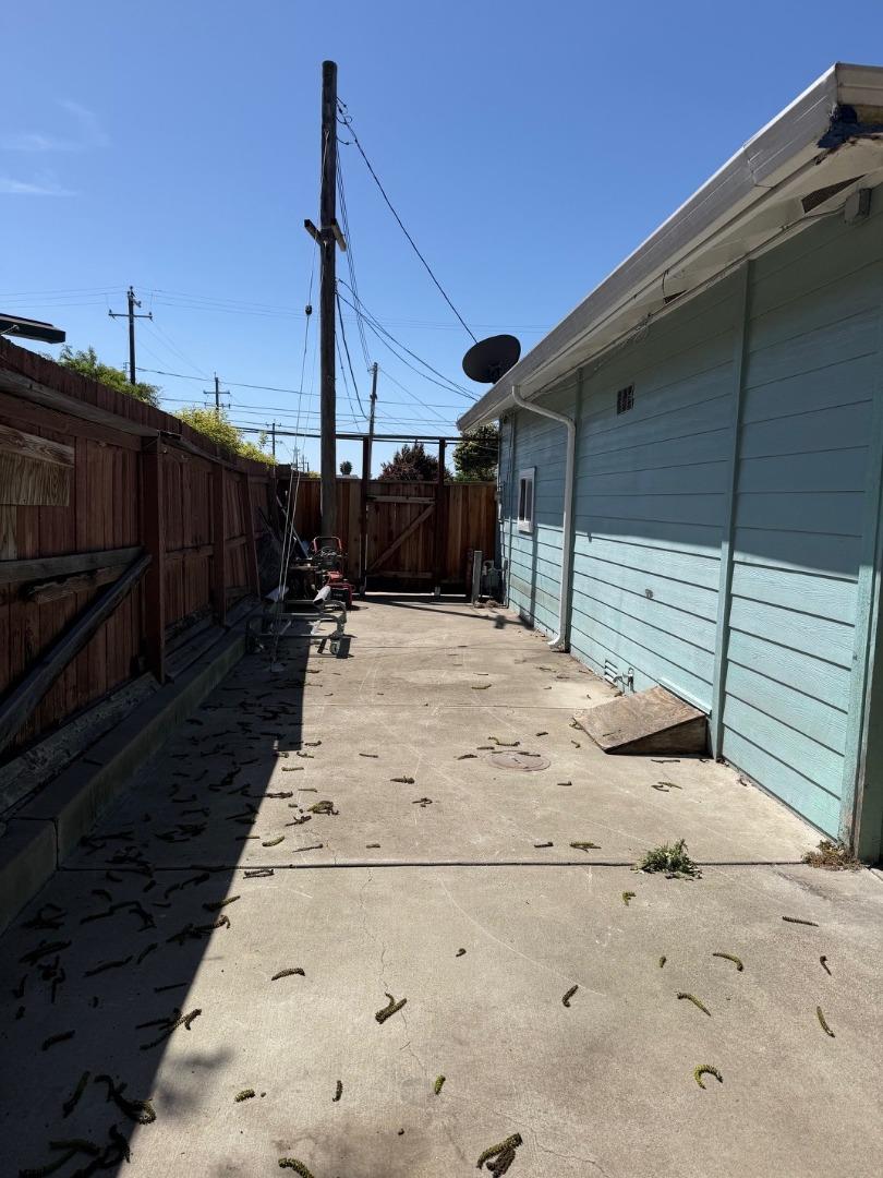 715 Schafer Road Hayward, CA 94544 - Photo 15 of 15