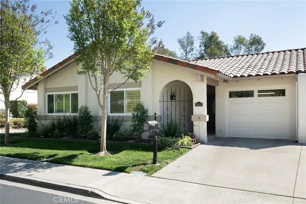 $899,900 | 28052 VÃa Congora, Mission Viejo, CA 92692