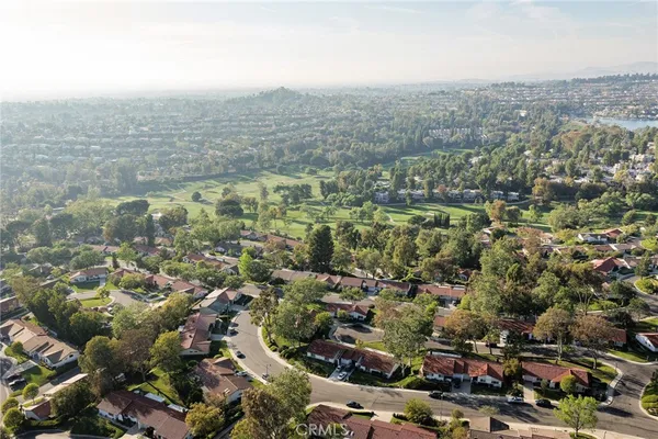 $899,900 | 28052 VÃa Congora, Mission Viejo, CA 92692