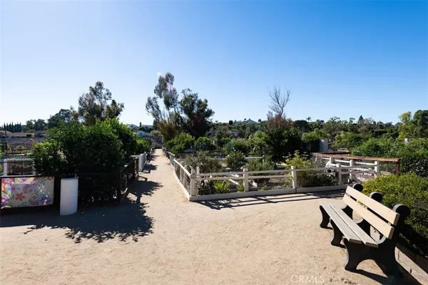 $899,900 | 28052 VÃa Congora, Mission Viejo, CA 92692