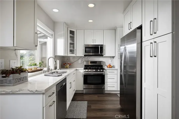 $899,900 | 28052 VÃa Congora, Mission Viejo, CA 92692