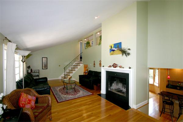 21 Old Farm Road Wayland, MA 01778 - Photo 11 of 24 Gallery Image 11