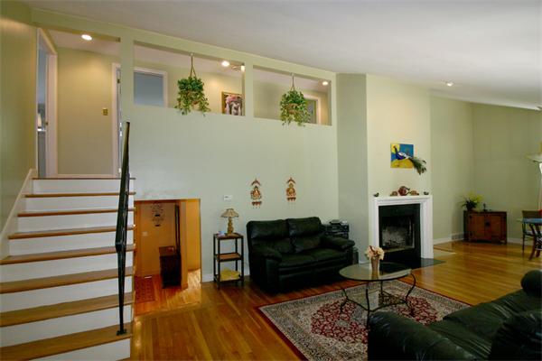 21 Old Farm Road Wayland, MA 01778 - Photo 14 of 24 Gallery Image 14