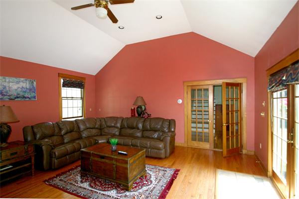 21 Old Farm Road Wayland, MA 01778 - Photo 5 of 24 Gallery Image 5