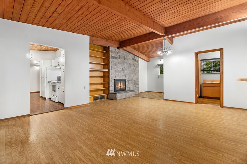 4946 Wiggins Road Southeast Olympia, WA 98501 - Photo 15 of 26 Gallery Image 15