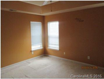 2223 Pimpernel Road Charlotte, NC 28213 - Photo 5 of 11