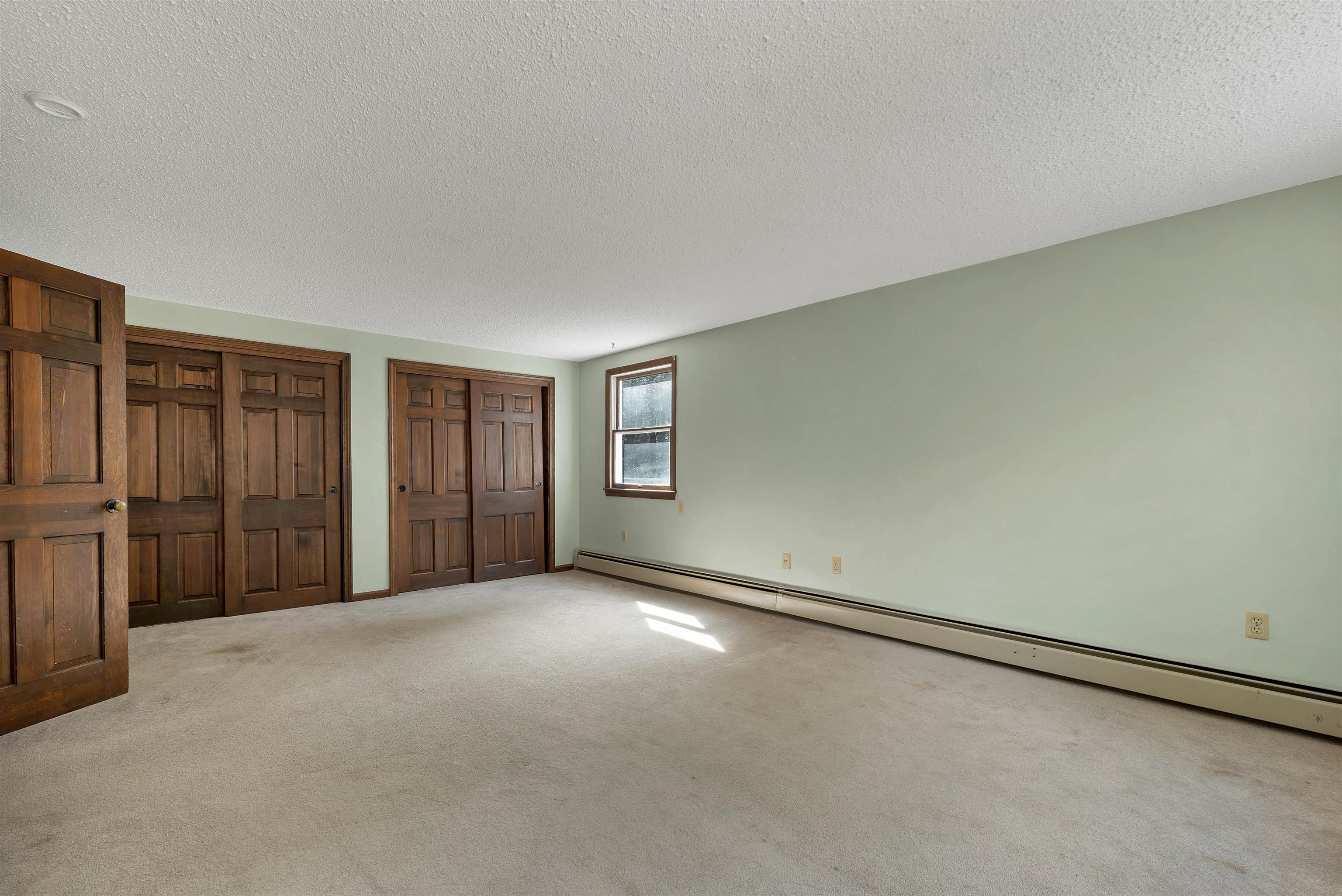 4 Schoolhouse Road Amherst, NH 03031 - Photo 28 of 59