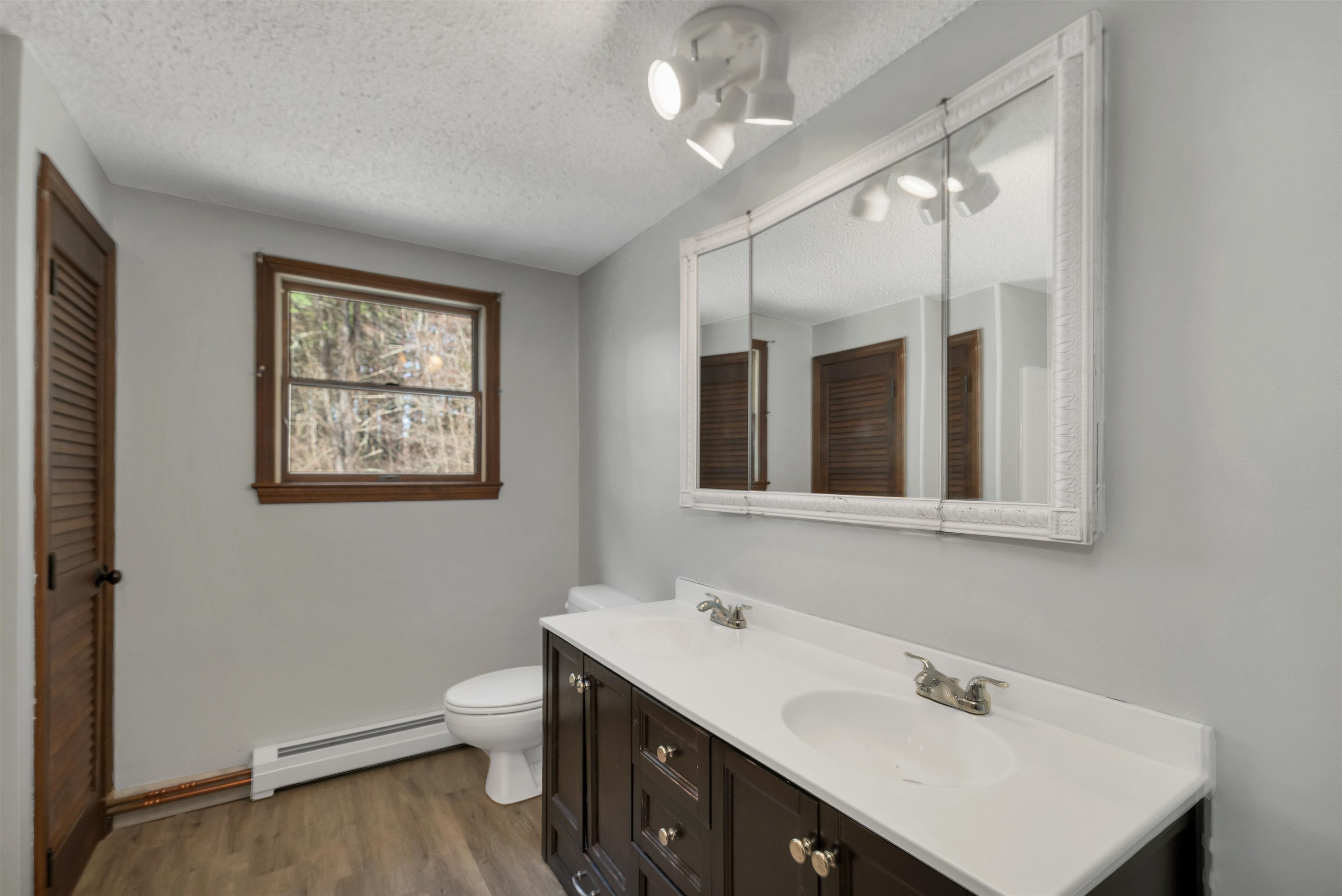 4 Schoolhouse Road Amherst, NH 03031 - Photo 30 of 59