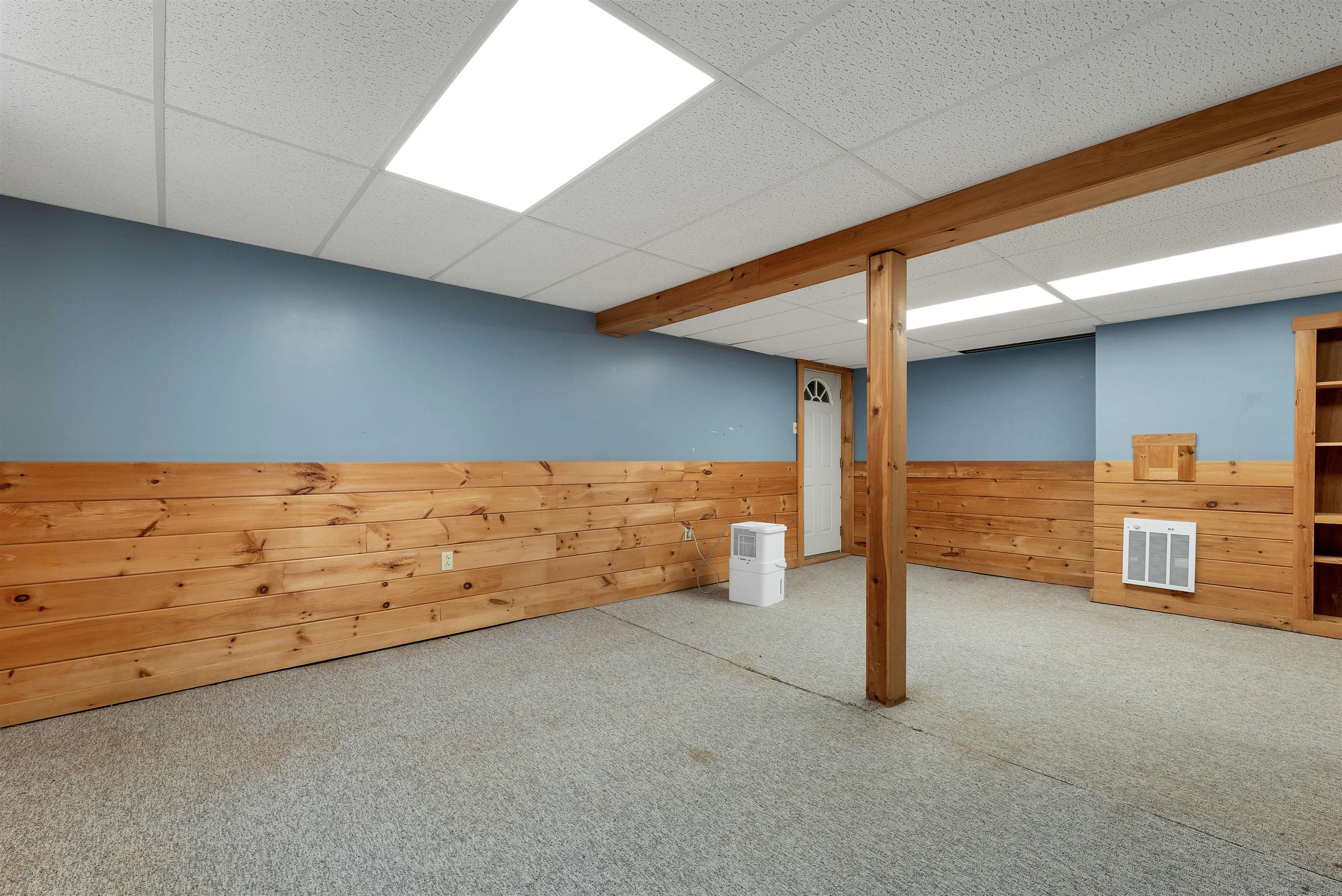 4 Schoolhouse Road Amherst, NH 03031 - Photo 42 of 59