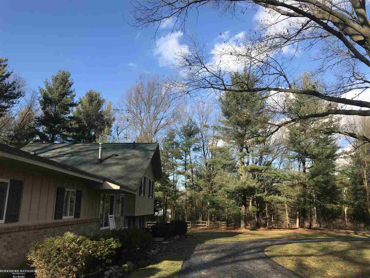 3393 East Sutton Road Dryden, MI 48428 - Photo 2 of 32 Circle Drive