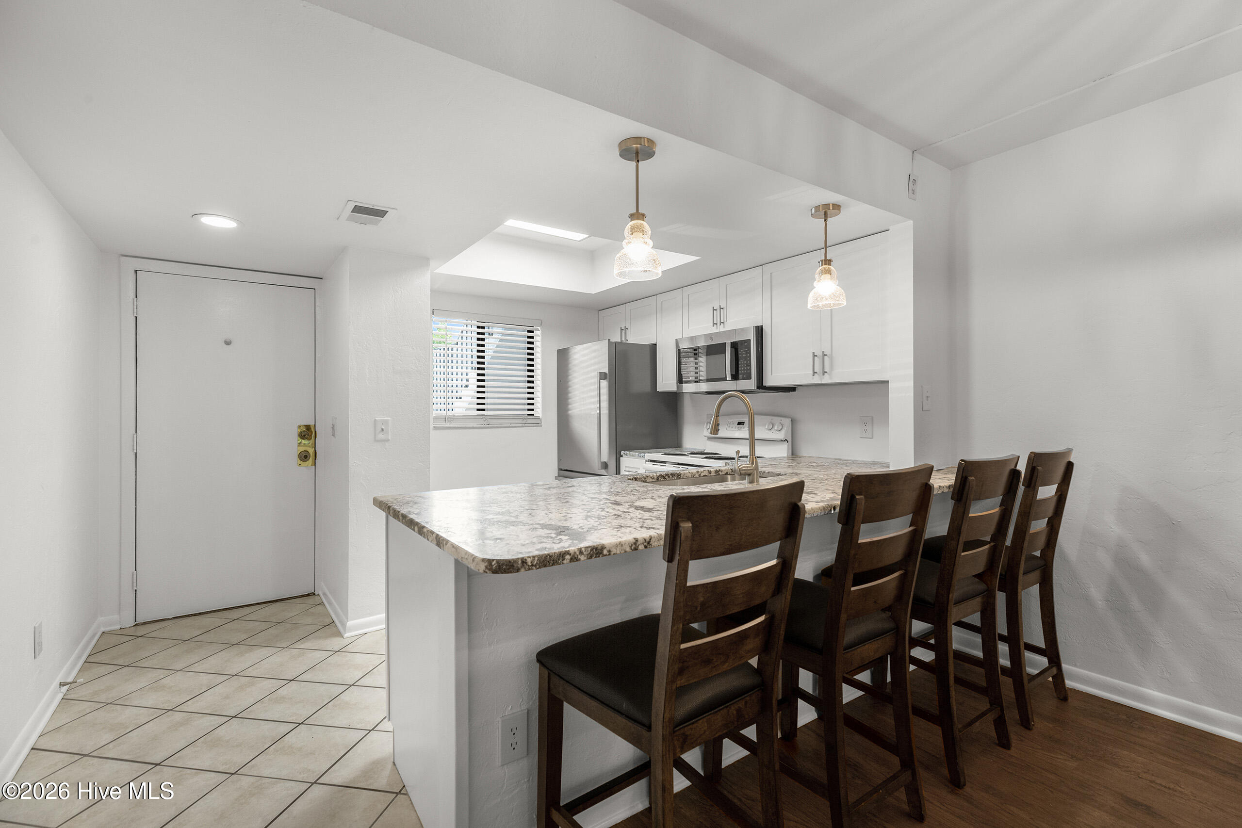 4313 Holly Tree Road Wilmington, NC 28412 - Photo 6 of 34