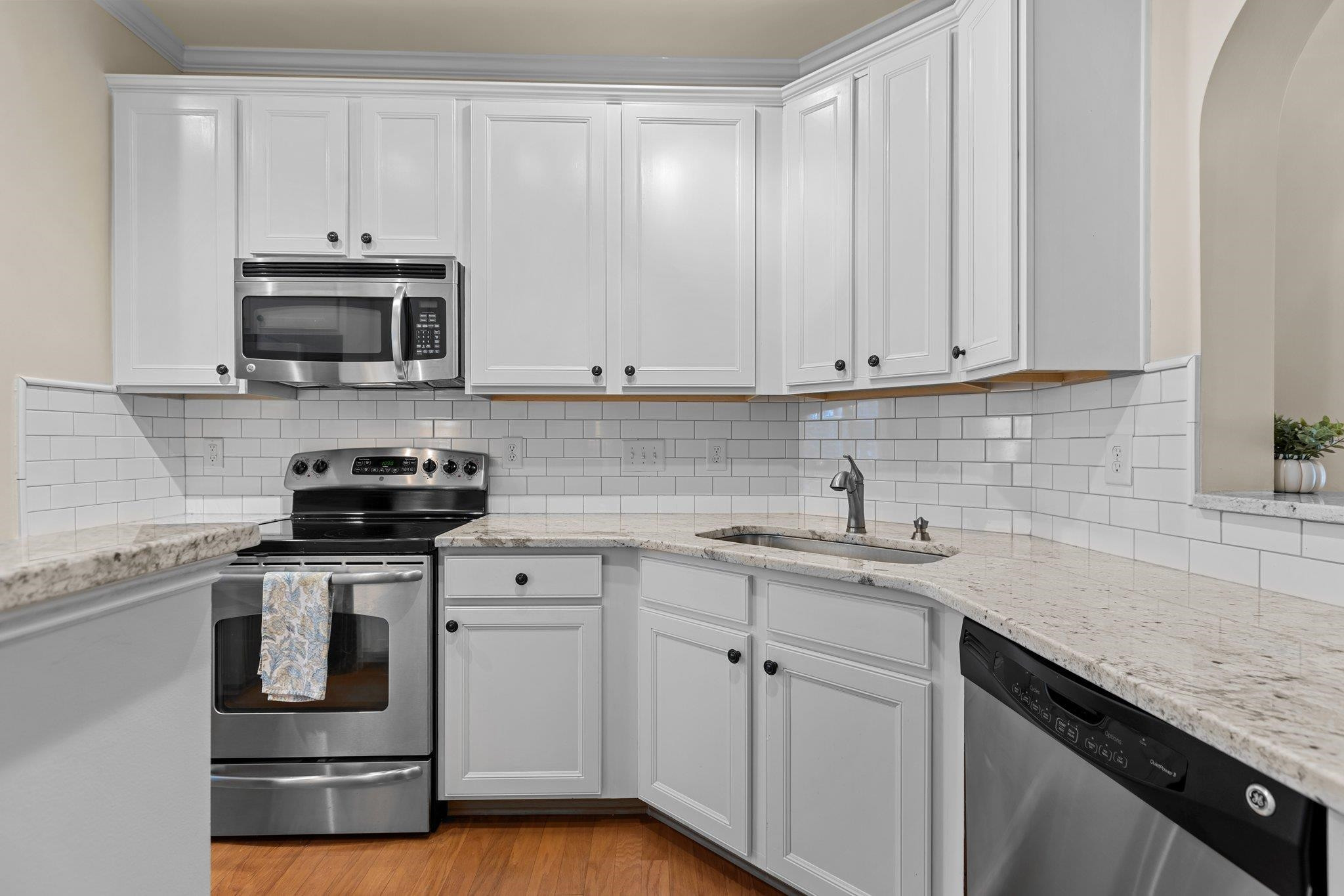 5903 Chivalry Court Raleigh, NC 27612 - Photo 14 of 46 Photo 14