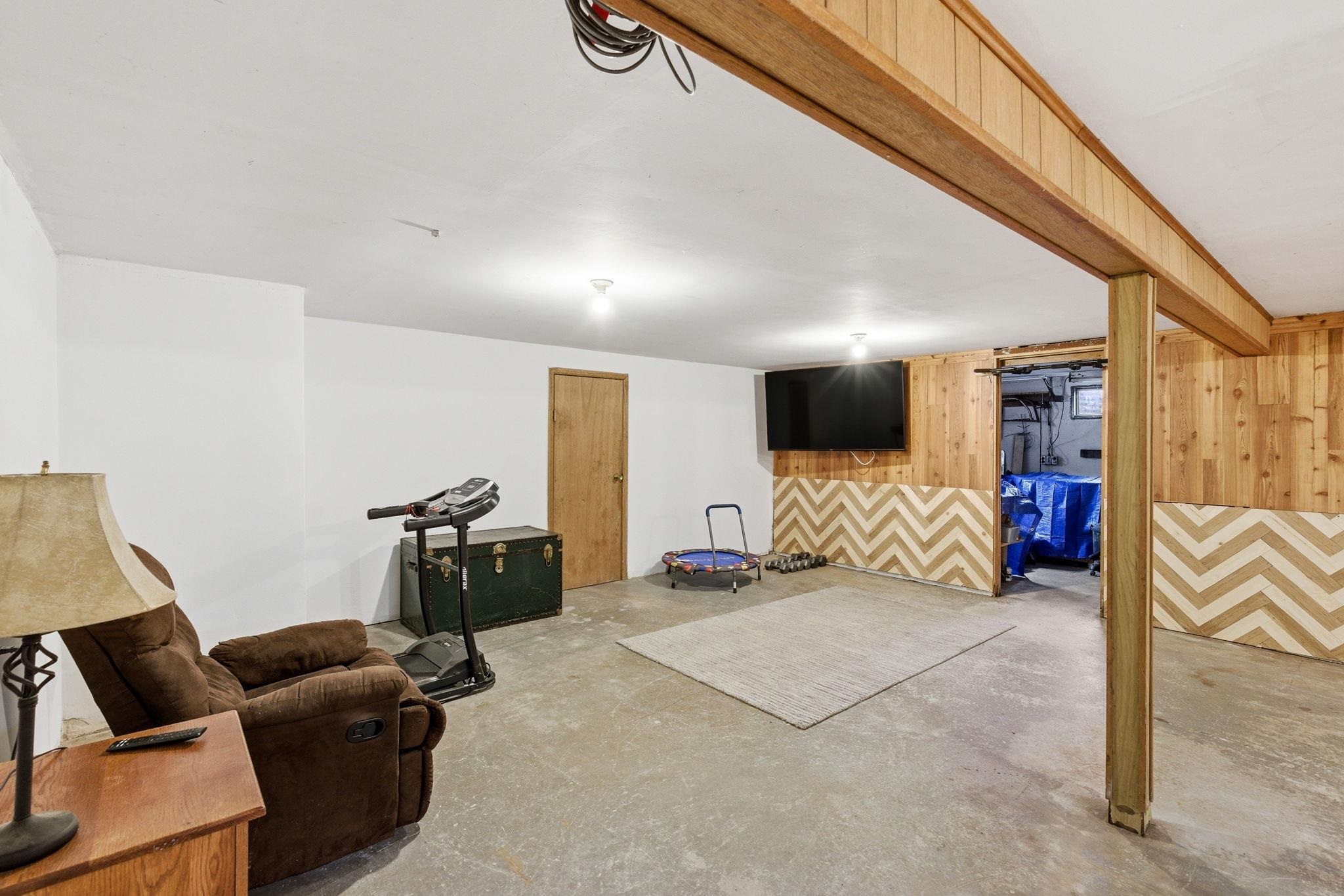 5209 South County Rd D Afton, WI 53501 - Photo 23 of 35