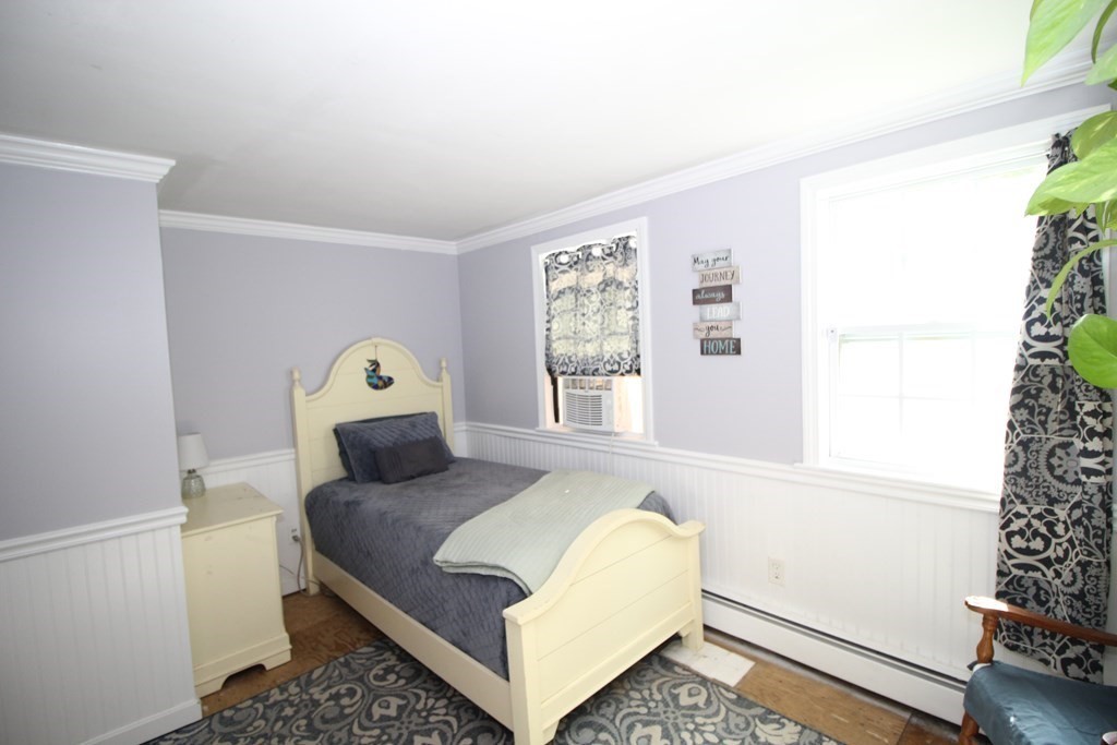 91 Davis Road Westminster, MA 01473 - Photo 10 of 37 a living room with furniture and a window