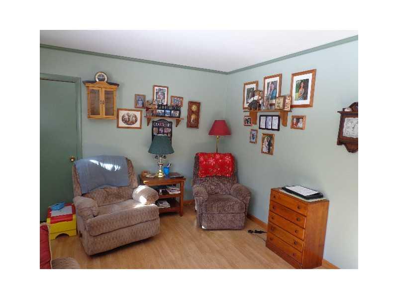 173 Winterbrook Road Mechanic Falls, ME 04256 - Photo 3 of 11 Living Room.