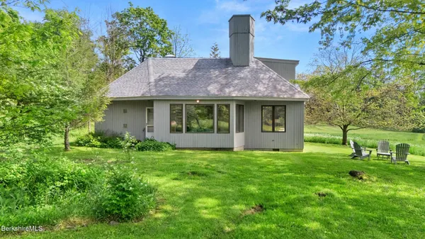 $1,250,000 | 215 Old Stockbridge Road, Lenox, MA 01240