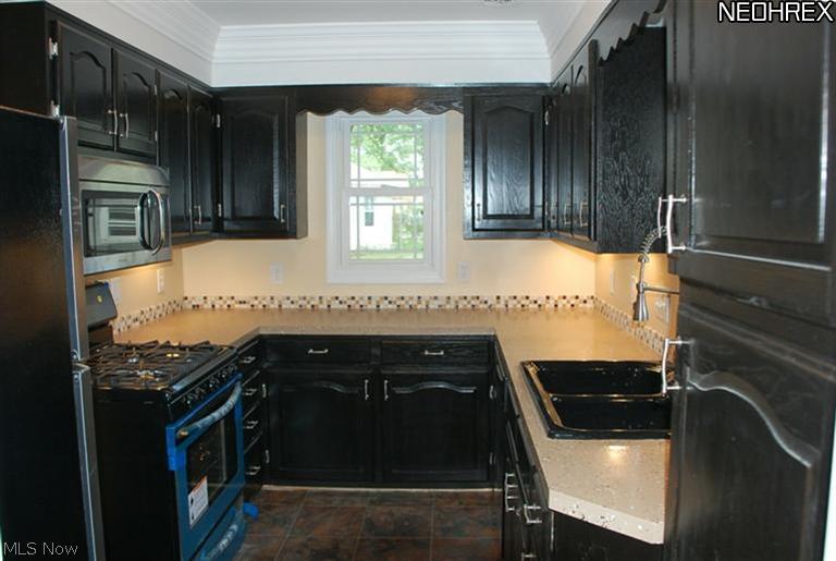 3515 Reinwald Road Lorain, OH 44053 - Photo 2 of 25 Gallery Image 2