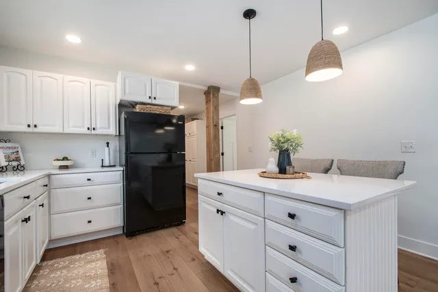 $524,900 | 121 South Barker Street, New Buffalo, MI 49117