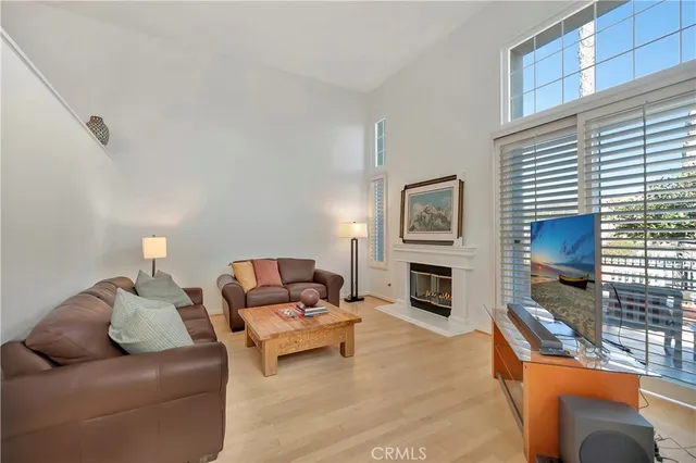 $1,450,000 | 19328 Surfwave Drive, Huntington Beach, CA 92648