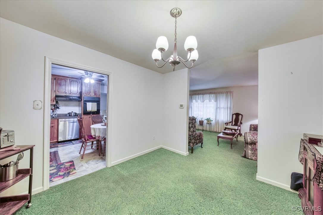 9405 Ryan Road Richmond, VA 23228 - Photo 8 of 32 Gallery Image 8