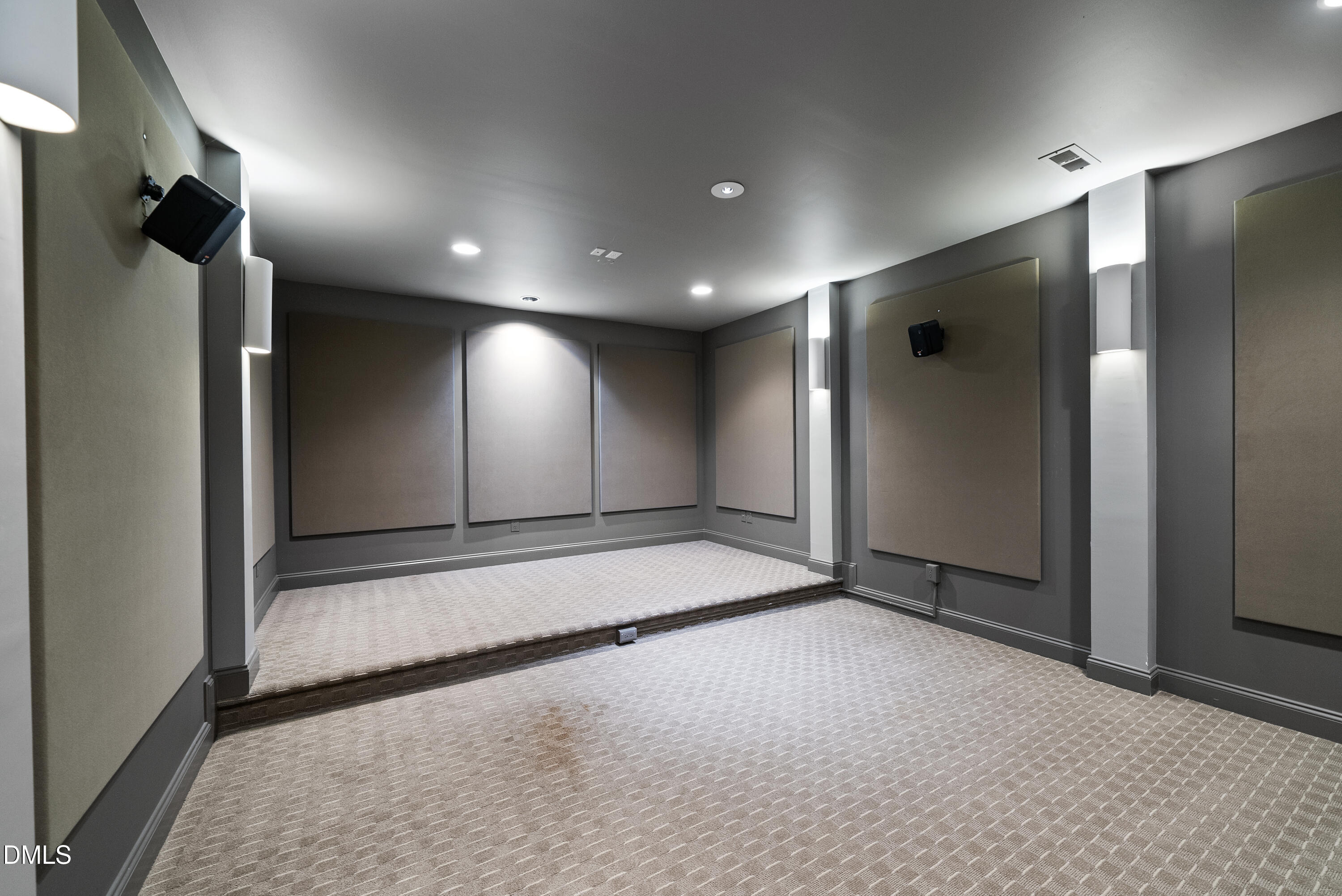 8110 Lloyd Allyns Way Raleigh, NC 27615 - Photo 48 of 66 DSC07351