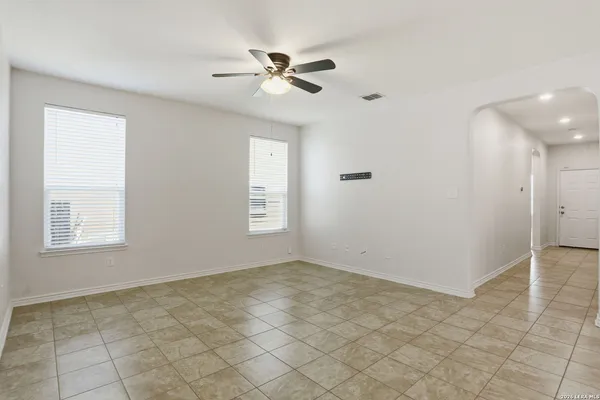 $1,800 | 4523 Stetson Run, San Antonio, TX 78223