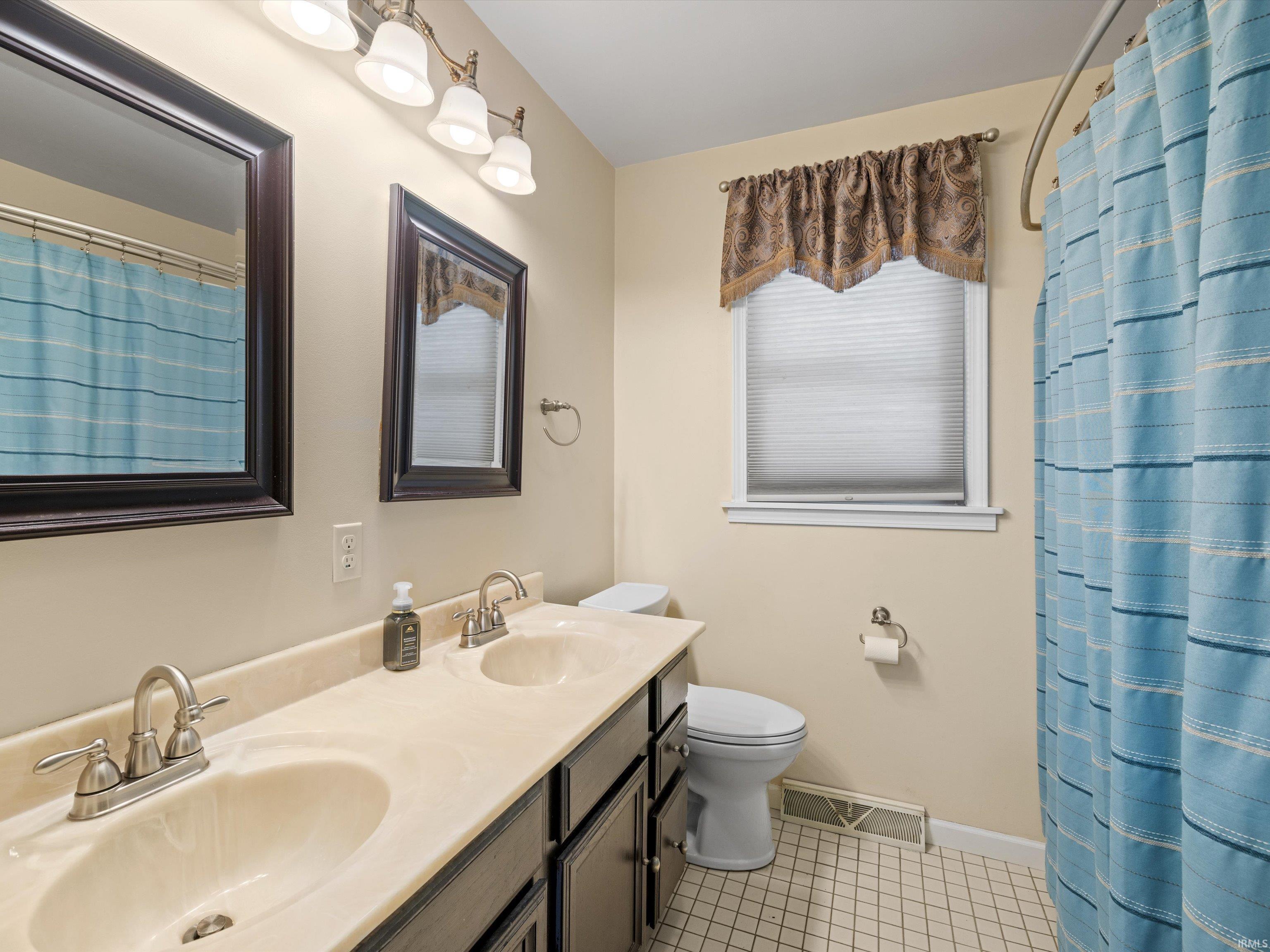 7904 New Maple Road Evansville, IN 47710 - Photo 17 of 35 Gallery Image 17