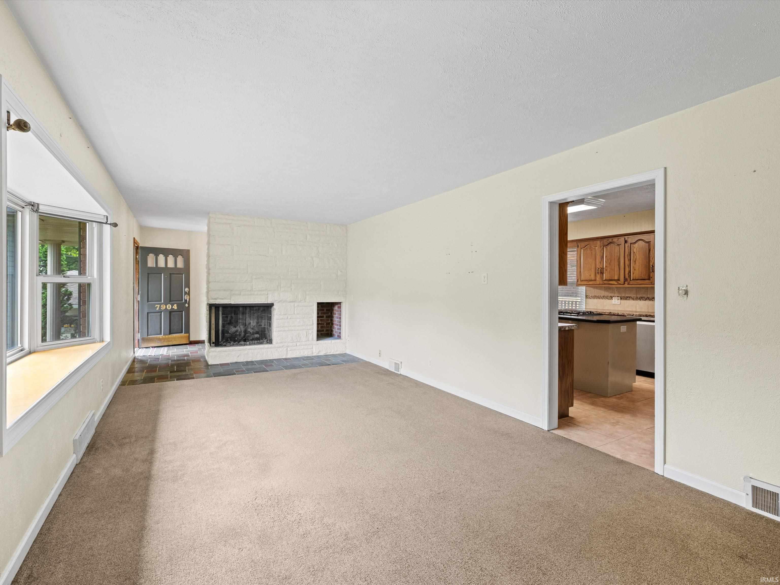 7904 New Maple Road Evansville, IN 47710 - Photo 8 of 35 Gallery Image 8