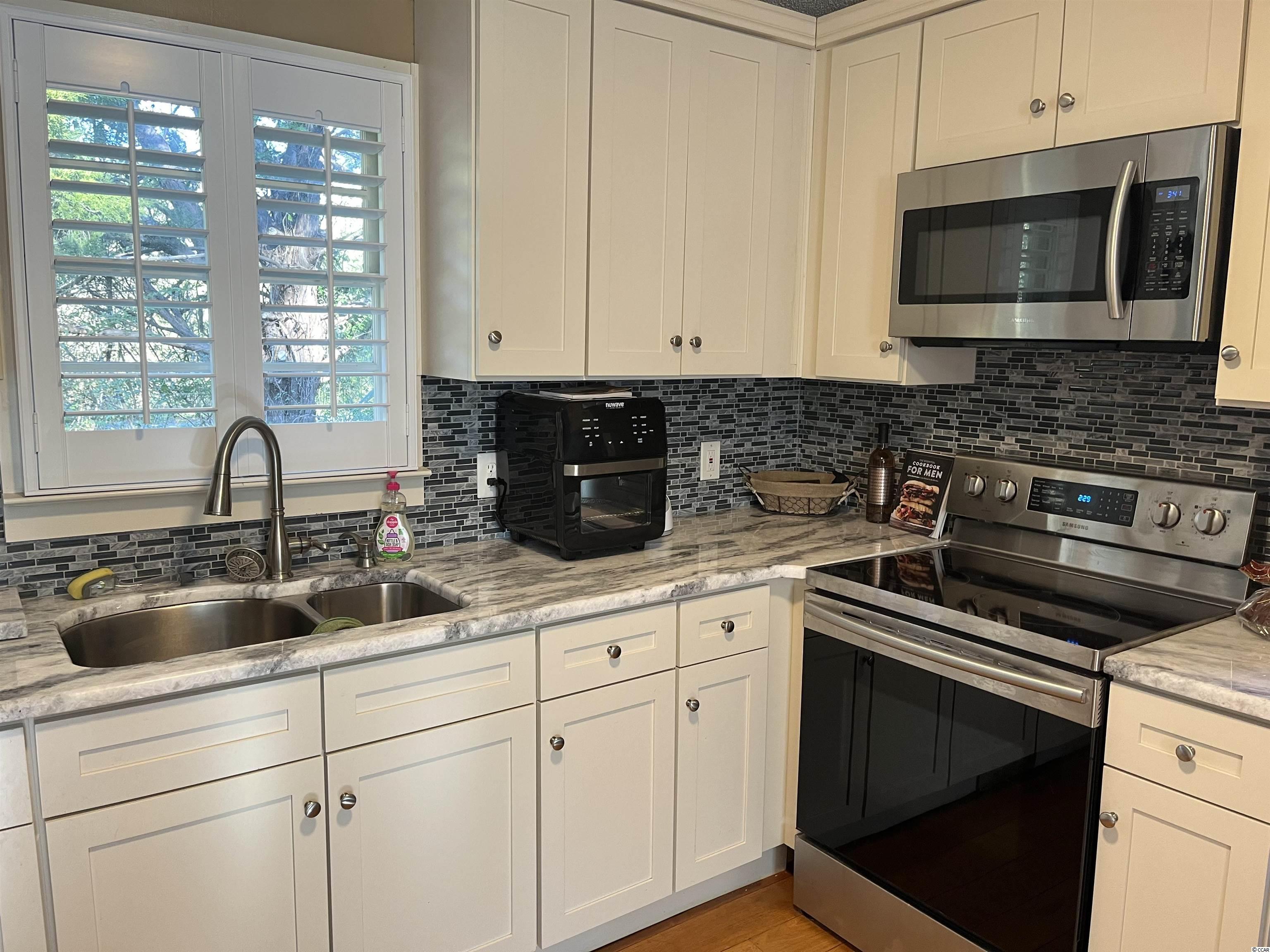 11619 Ocean Highway Pawleys Island, SC 29585 - Photo 8 of 27