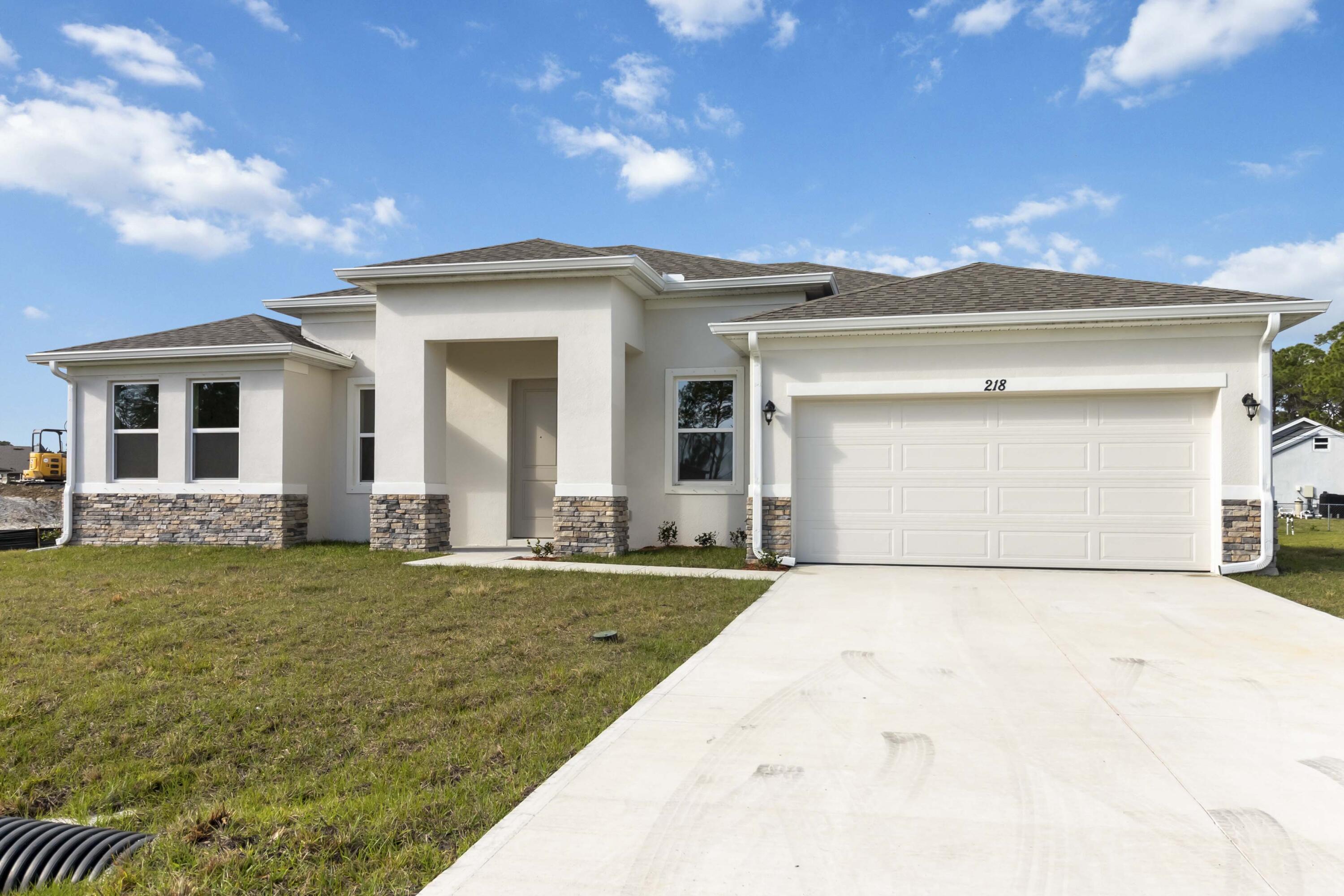 218 High Road Northwest Palm Bay, FL 32907 - Photo 2 of 27 002