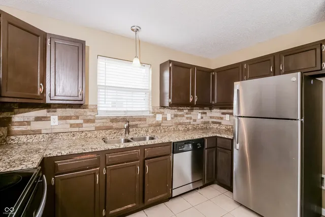 $1,965 | 1903 Windy Hill Drive, Indianapolis, IN 46239