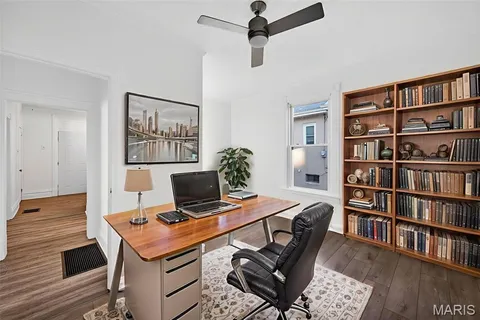 $228,000 | 123 West Thornton Avenue, Webster Groves, MO 63119