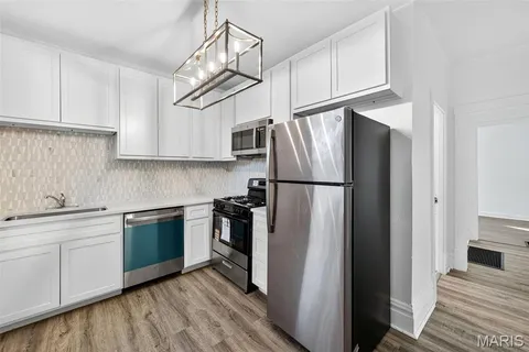 $228,000 | 123 West Thornton Avenue, Webster Groves, MO 63119