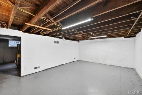 $228,000 | 123 West Thornton Avenue, Webster Groves, MO 63119