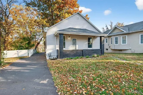 $228,000 | 123 West Thornton Avenue, Webster Groves, MO 63119