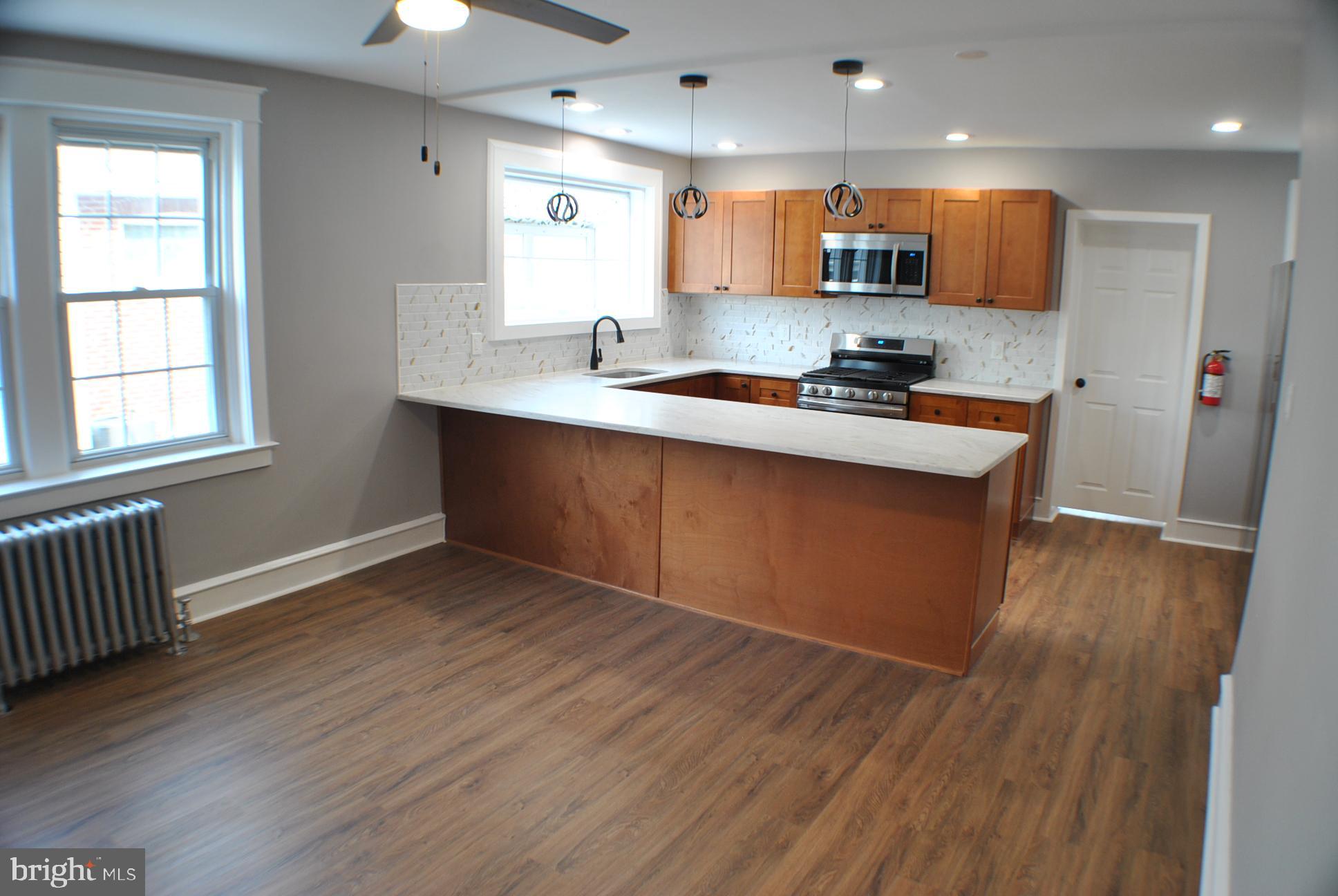 125 East Avon Road Brookhaven, PA 19015 - Photo 14 of 42 Kitchen